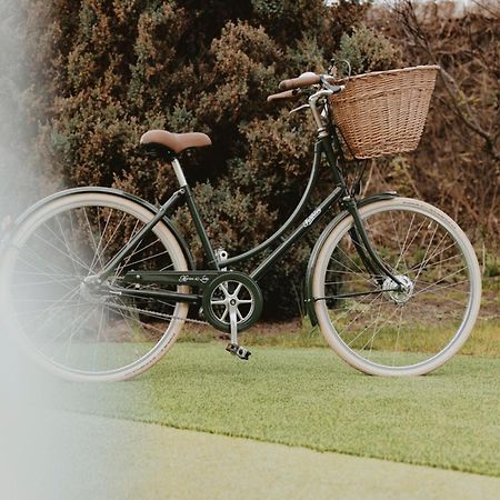 Отель Marine Норт Бервик Экстерьер фото A bicycle